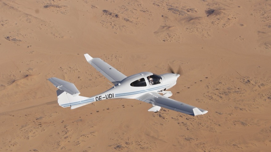 DA40 NG over European city