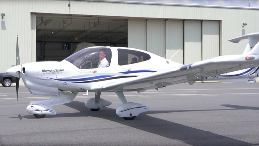DA40 NG at sunset